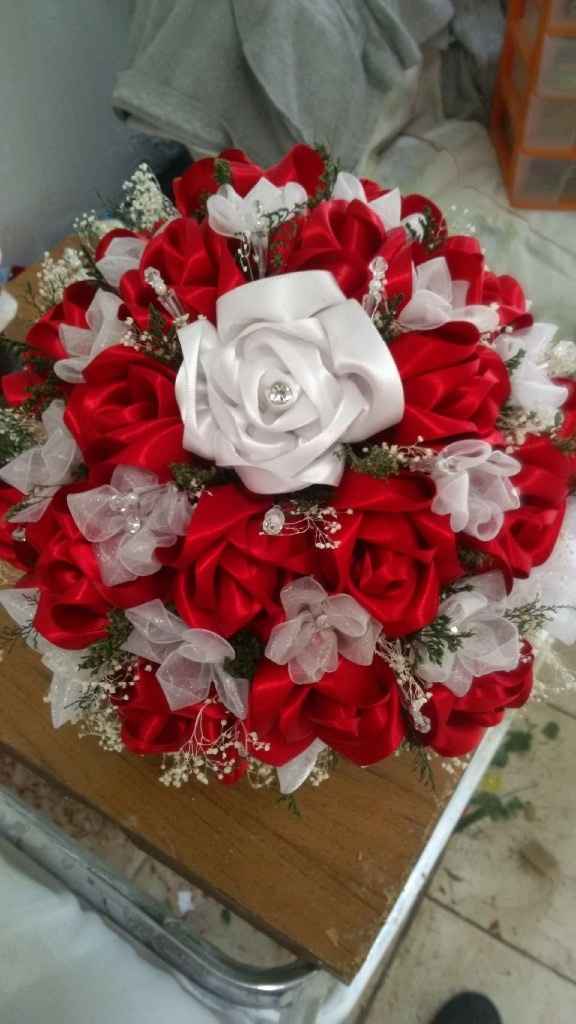Ramo con Flores de Liston2