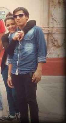 La primer foto juntos... (año 2014)