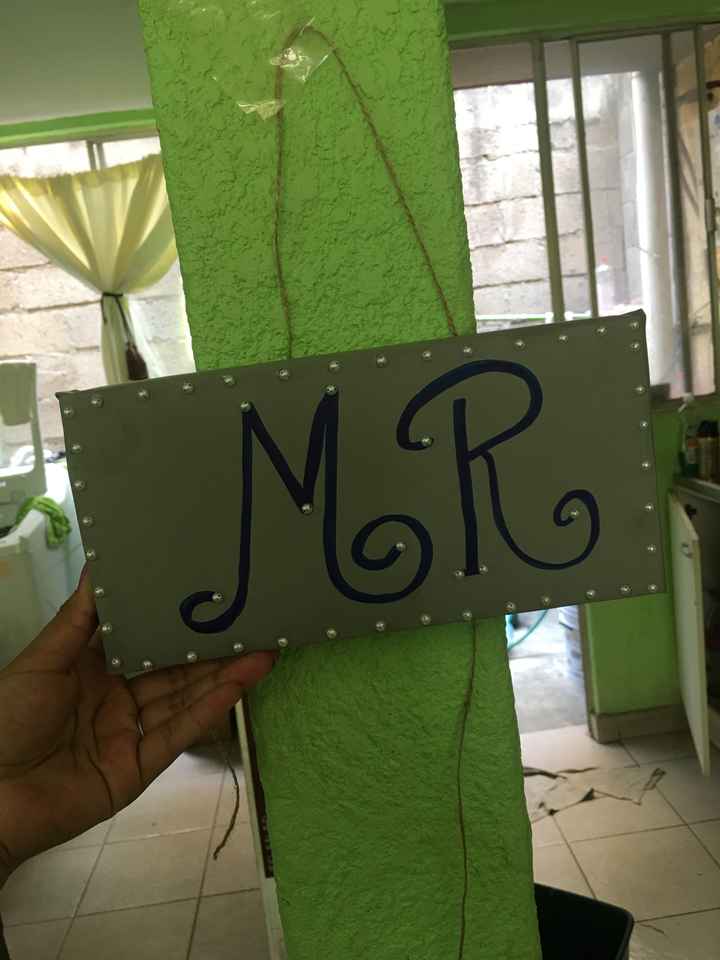 Letrero de mr & mrs ayuda !! - 1