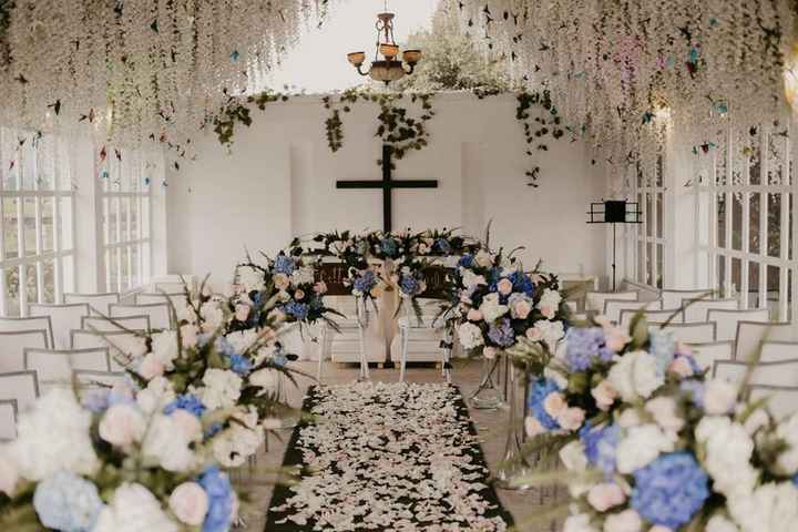templo en tonos pastel 🌷 - 1