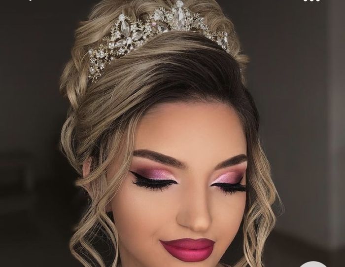 Maquillaje muy rosa💕💕 4