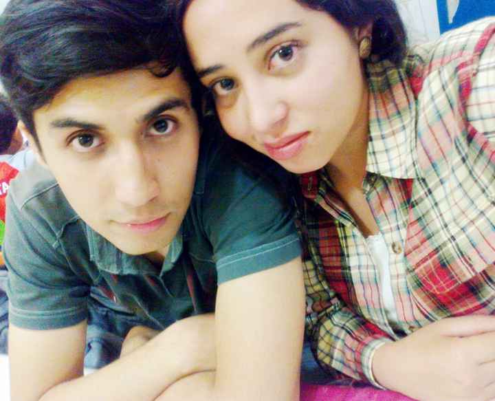 Primera cita: ¿tardaste mucho en elegir tu outfit?👗🕴️🎁 - 1