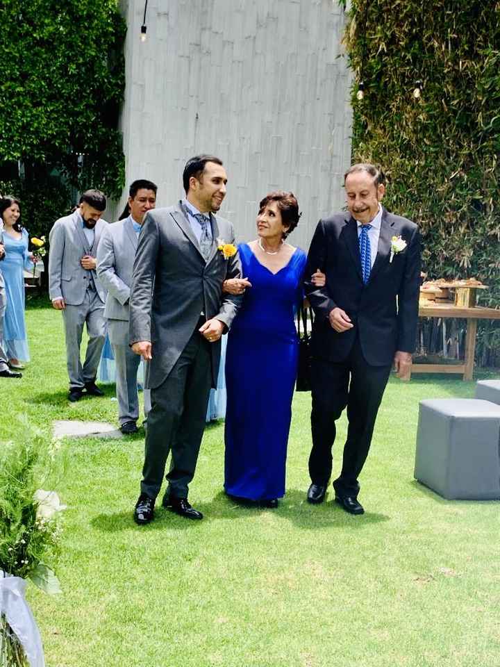 La entrada del novio🤵‍♂️ - 1