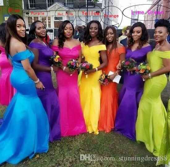 Color de los vestidos de damas - 1