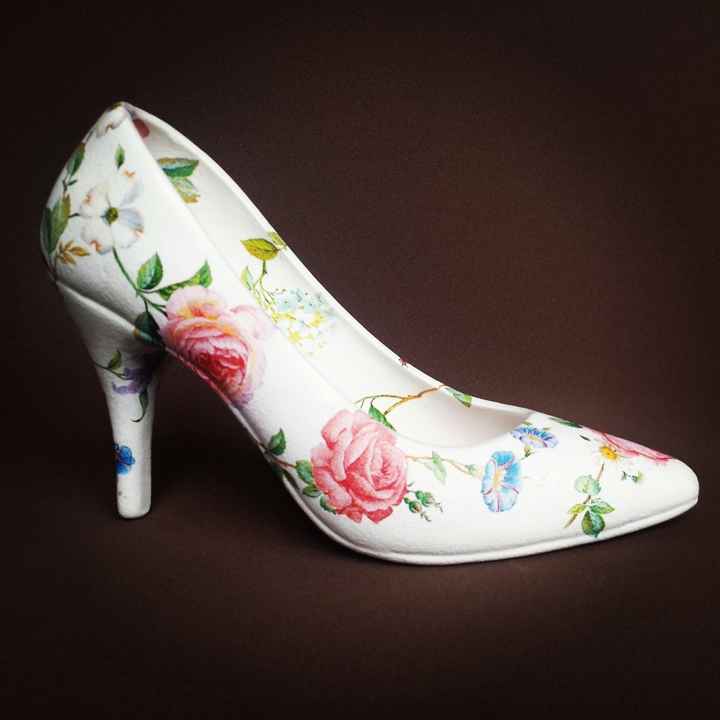 Zapatilla para recolectar dinero discount en una boda precio