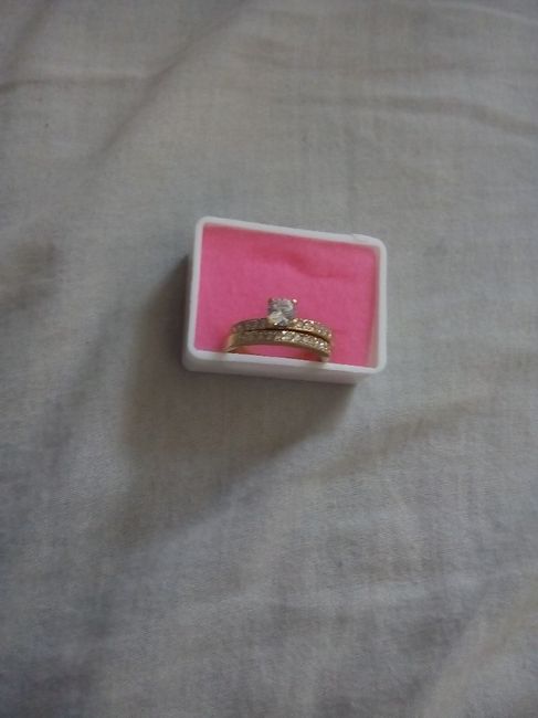 ¿Ya presumiste tu anillo de compromiso? - 1