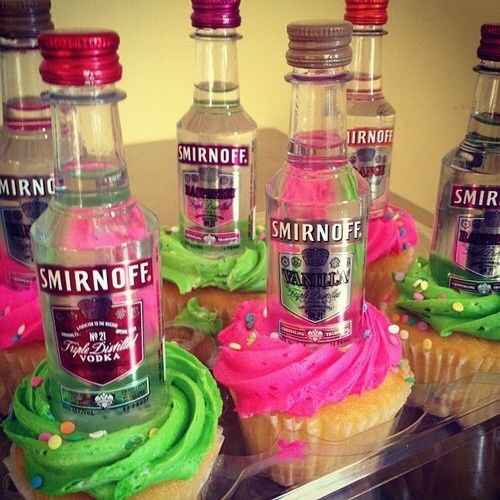 Qué distintivos dar en una despedida mixta? - 2
