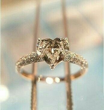  Heart engagement rings - 7
