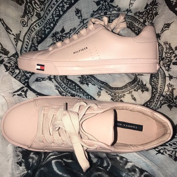 Tenis y zapatos rosas para el gran día! - 7
