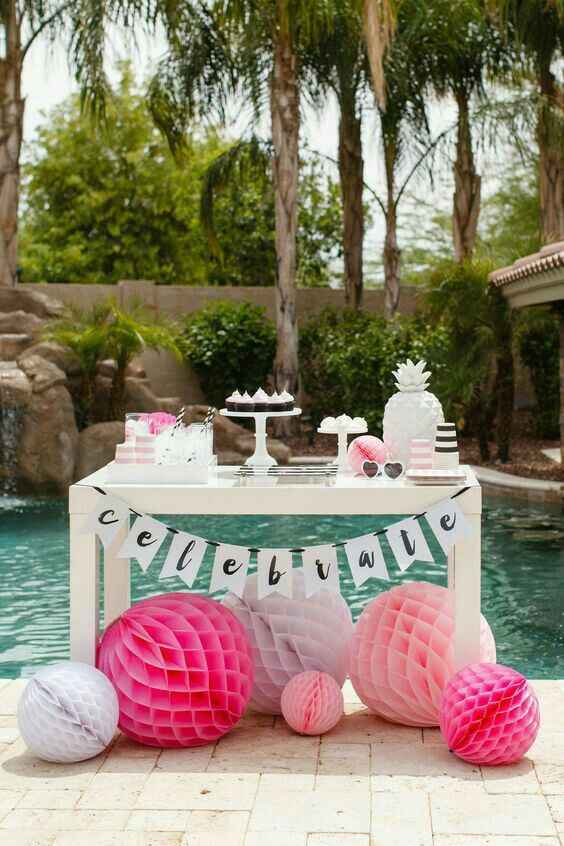  Bachelorette pool party ideas - 13