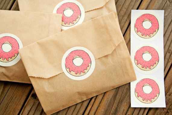 Donuts souvenirs🍩 - 9