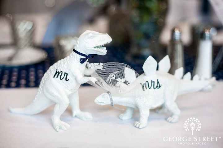 Dinosaur cake topper - 3