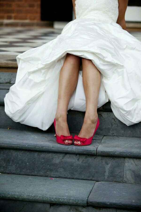 Zapatos blancos o de color? - 2