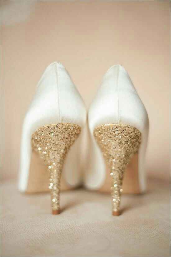 Glitter everywhere!!! - 3