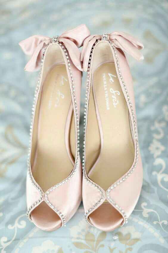 Zapatillas con moño - 4
