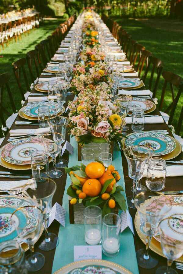 Combinación de flores y frutas para centros de mesa. - 11