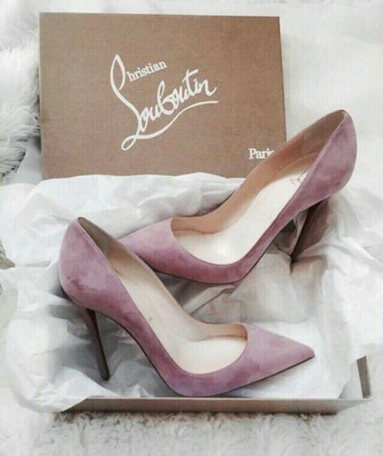 En busca de zapatillas?? - 1