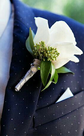Disney weddings: groom's fashion - 5