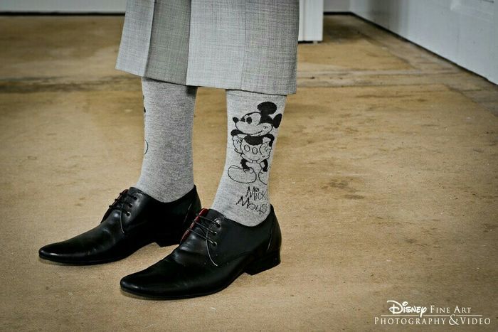 Disney weddings: groom's fashion - 8
