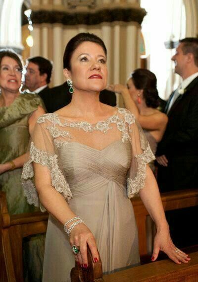 Mamá de la novia - 4