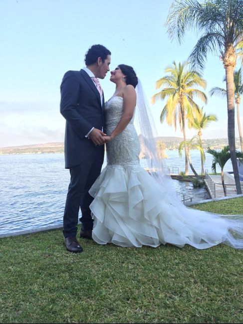 🥠 ¿Cuál traje de novio te gusta más? - 1