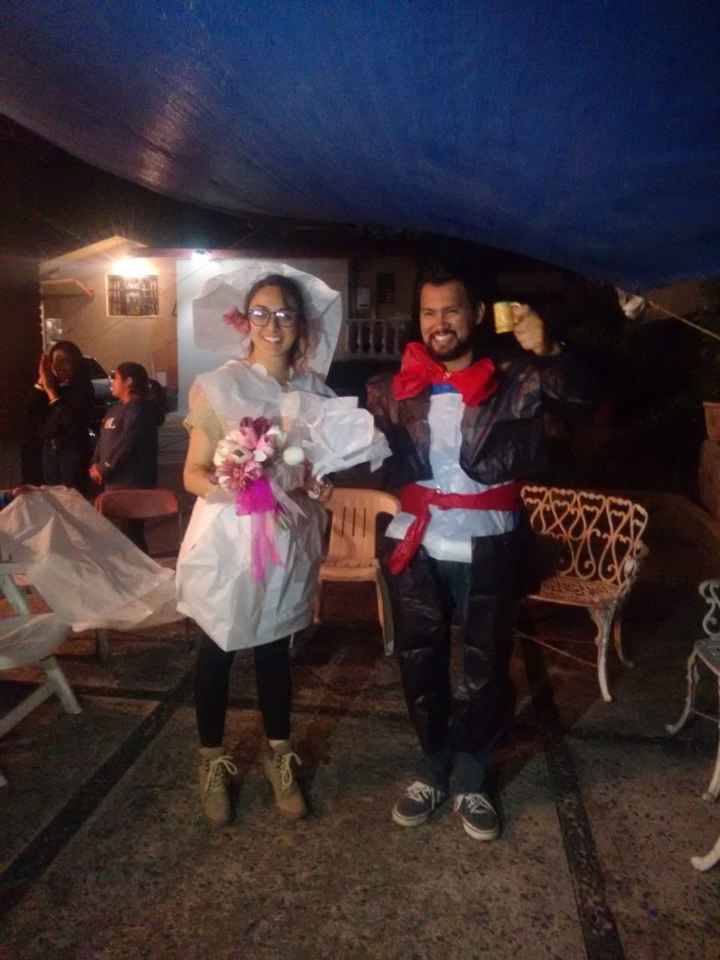 vistiendo a los novios