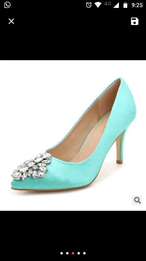 Donde  encuentro zapatillas azules?? - 1