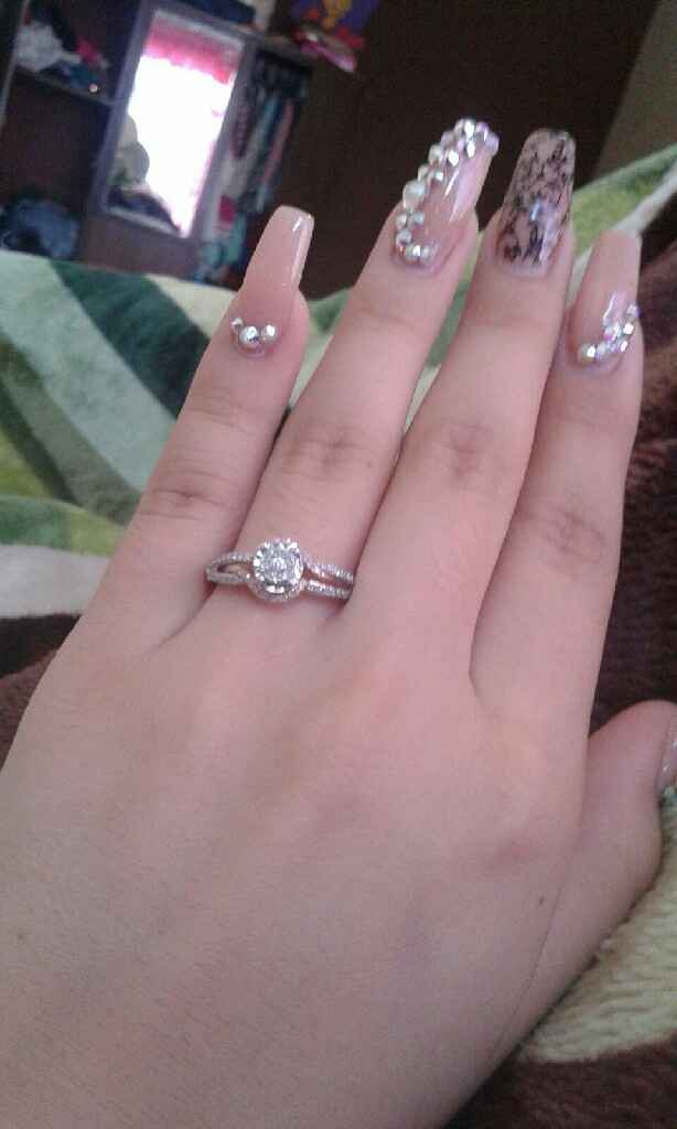 Chicas presumen sus anillos de compromiso!!!!  el mio ya lo mande hacer cuando lo tenga listo lo ens