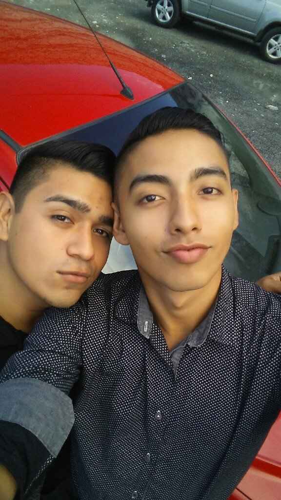 Yo soy el novio y el también 👬💍❤ - 1