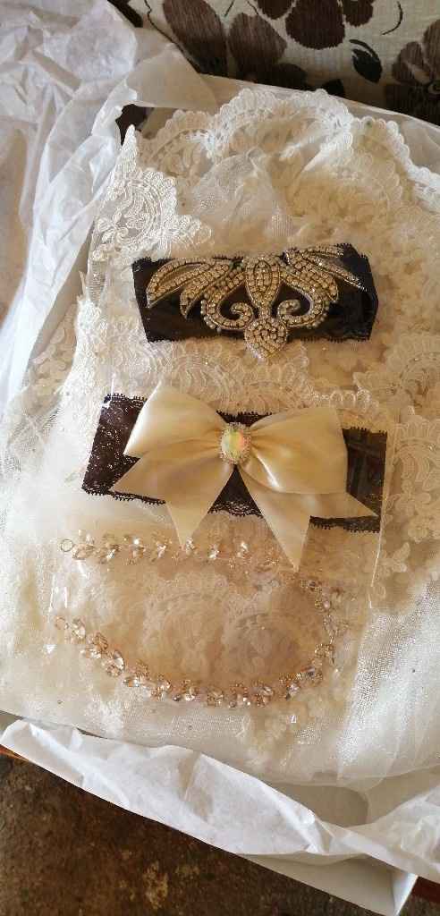 Velo, ligas, crinolina y tocado ☑️😍 - 1