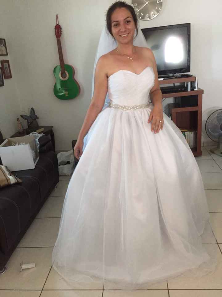 Les presumo mi hermoso vestido!! - 1