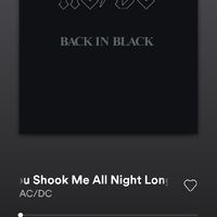 Con que canción entraron al salón? - 1