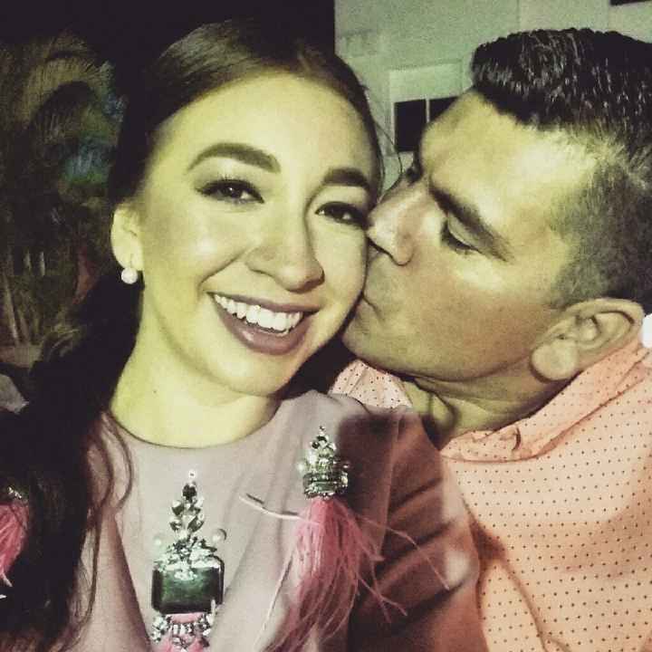 Sube una foto con tu pareja - 1