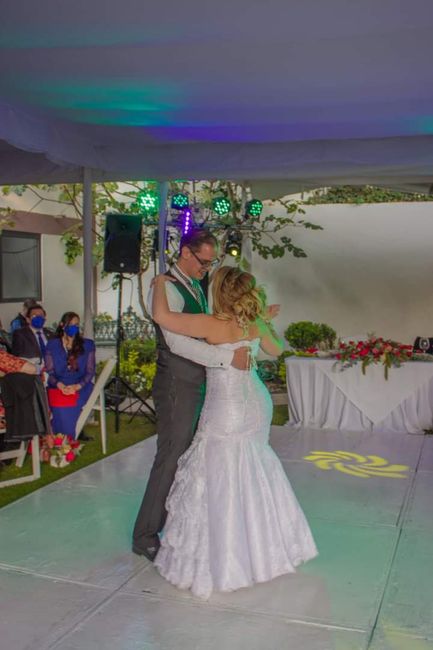 Baile del novio y la novia. 11