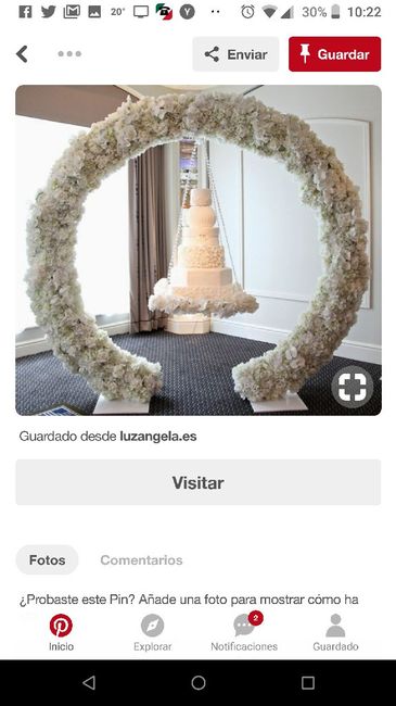 Hanging & Chandelier Wedding Cakes - 10