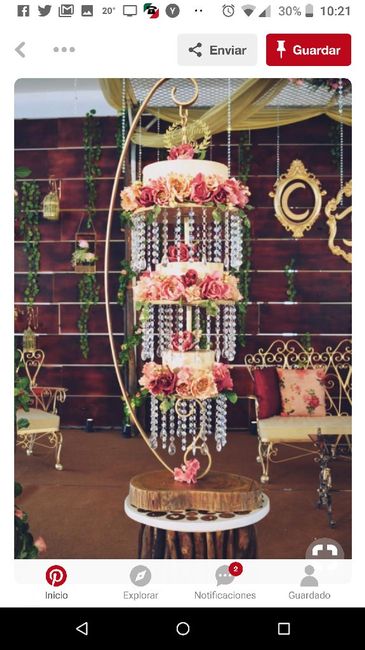 Hanging & Chandelier Wedding Cakes - 15