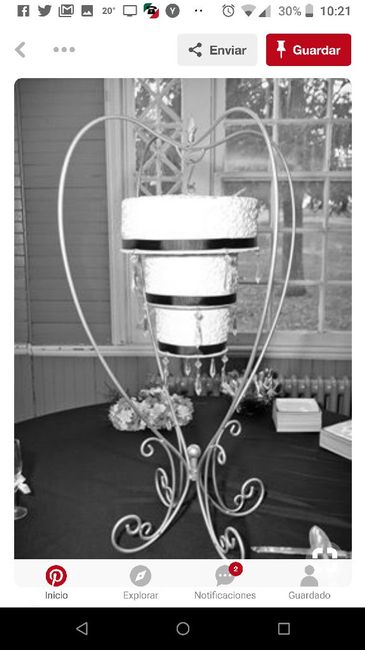 Hanging & Chandelier Wedding Cakes - 16