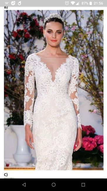 Escotes altos con encaje - 1