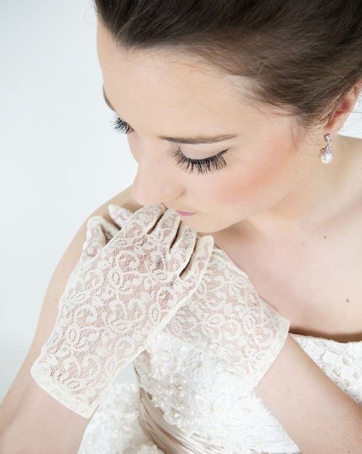 Guantes como Complemento - 3
