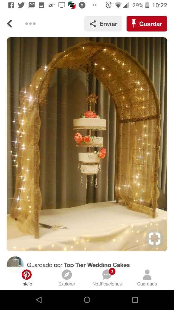 Hanging & Chandelier Wedding Cakes - 9