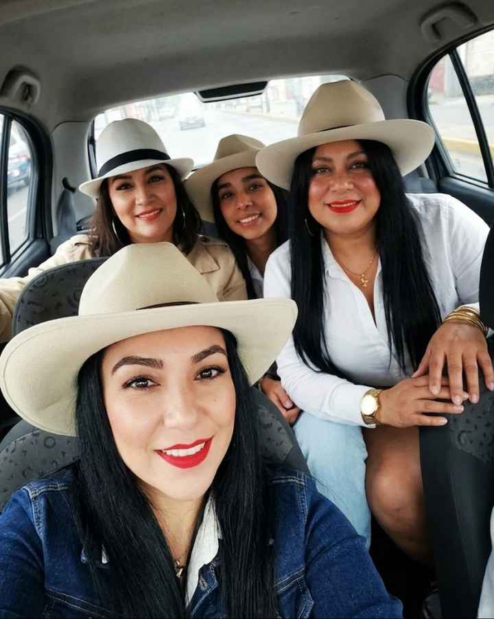 De paseo por medellin antes de la boda - 5