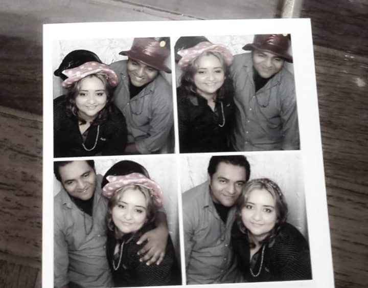 Una foto con tu prometid@ solo porque si - 1