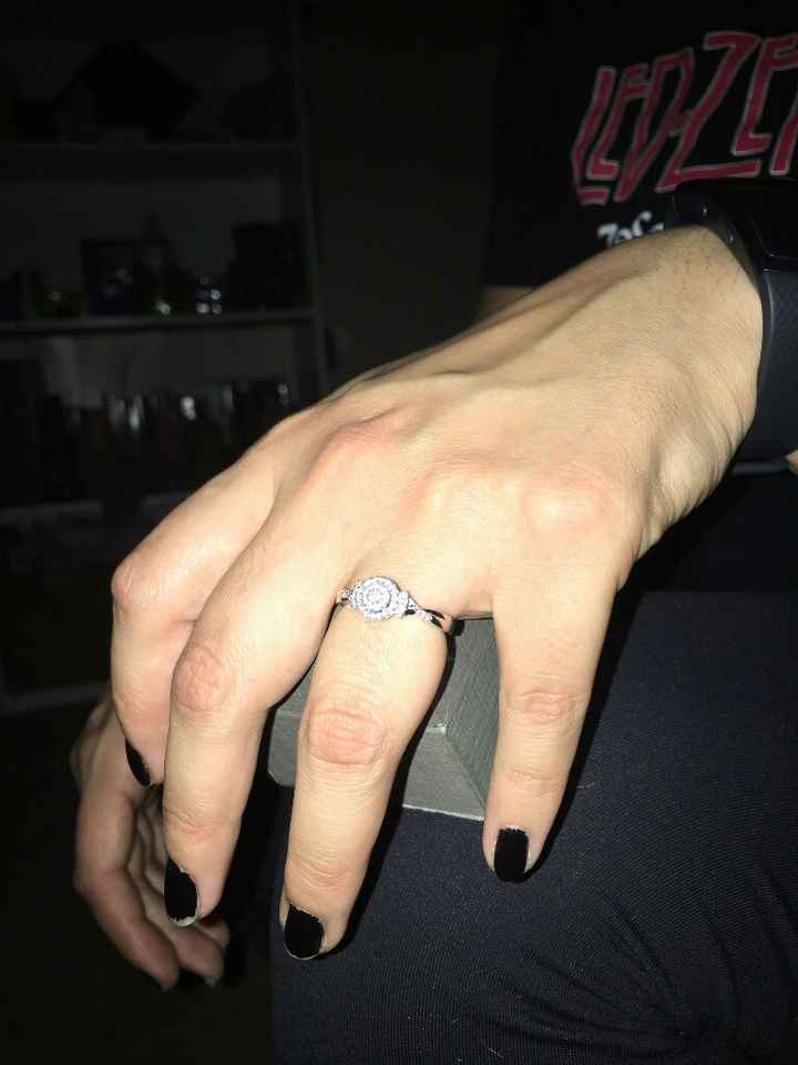 ¿Alguien ayudó a tu novio a escoger el anillo? - 1