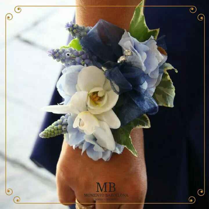  Corsage para las Damitas - 1