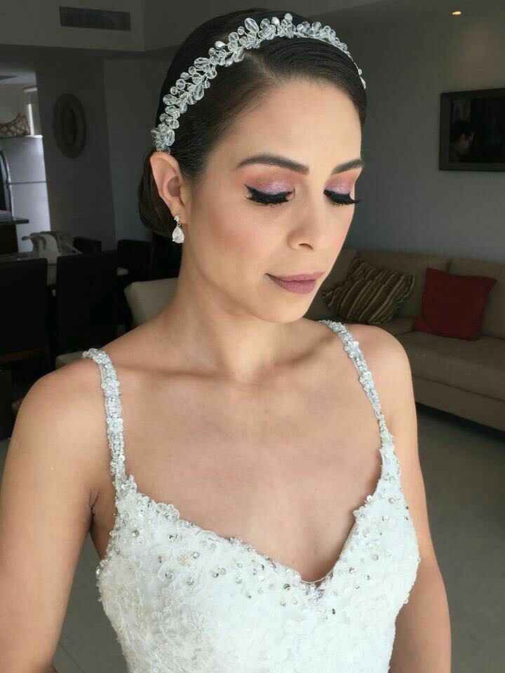  Mi getting ready 👰 - 12