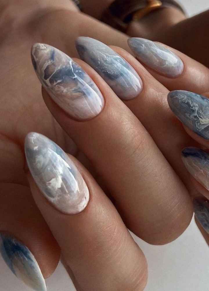 Uñas para la cena de compromiso. - 15