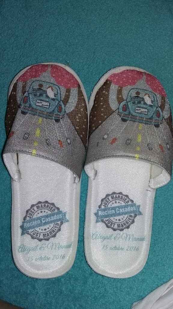 Pantuflas o sandalias - 1