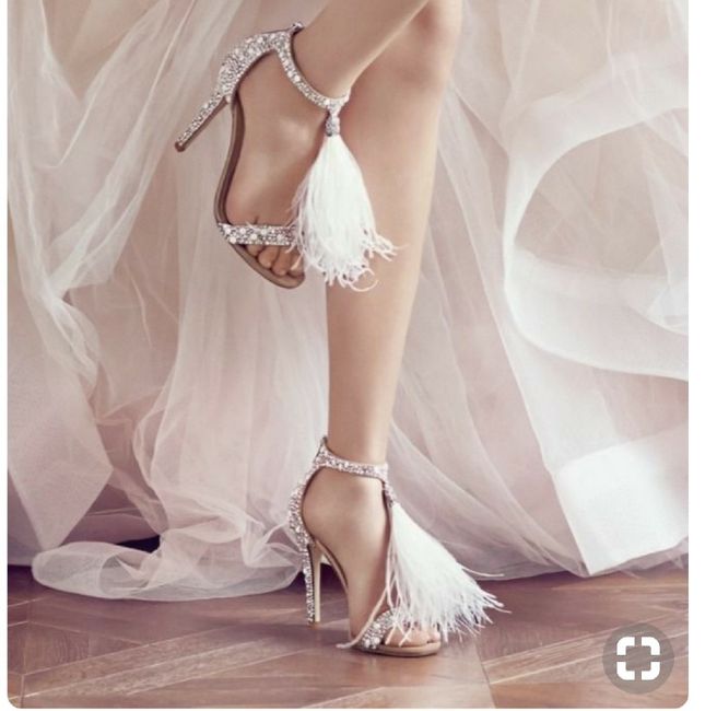 Fotos que no pueden faltar con tus zapatillas de 👰 - 8
