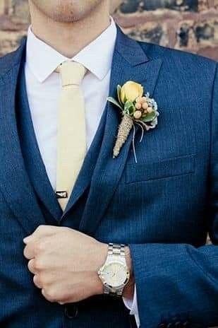 Novios en azul marino 😍 - 2