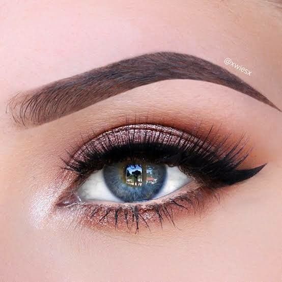 Maquillaje de ojos rosa 4